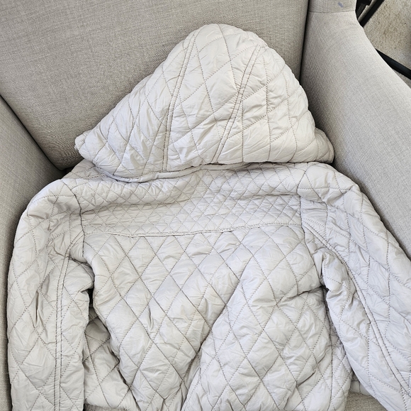 Haute Monde Los Angeles Cream Hooded Puffer Jacket, Cropped, Size Small - Picture 7 of 8